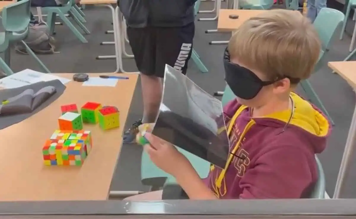 Newtownabbey man solves Rubik's Cube blindfolded to record fastest time for  Ulster competitor